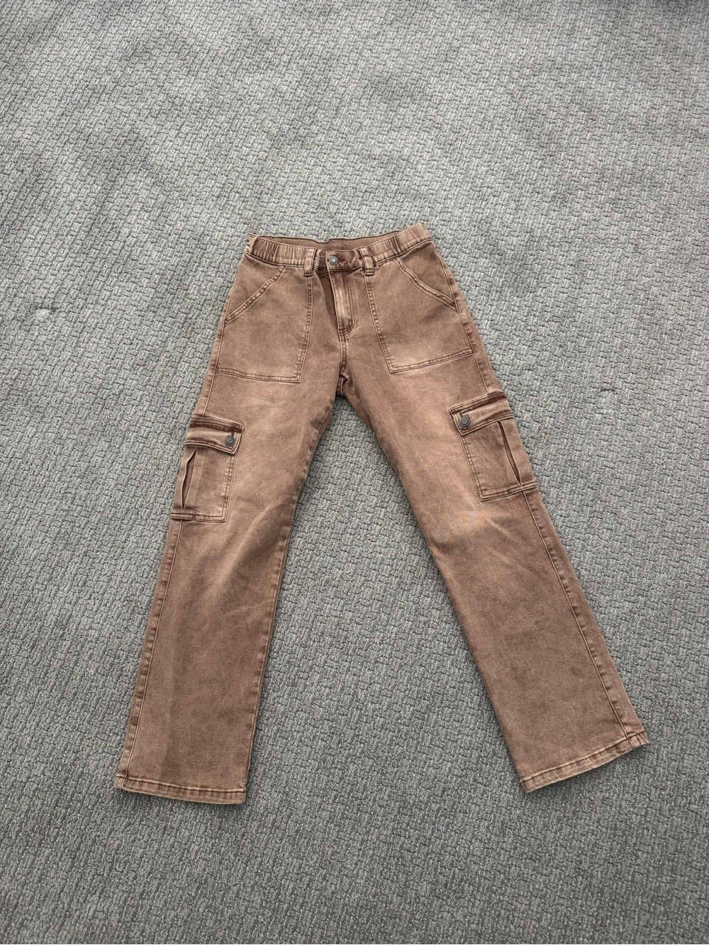 Women's Straight Cargo Jeans in Brown Taupe
